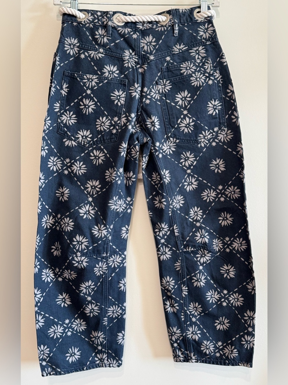 NEW Free People Moxie Low-Slung Barrel Jeans Wallpaper Geo Floral Print Size 25 - Picture 2 of 9